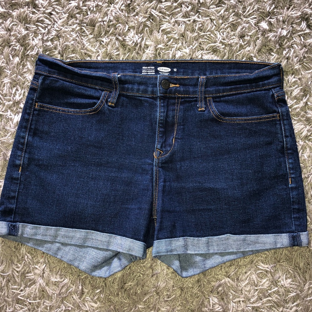 Old Navy Semi Fitted Size 12 Shorts